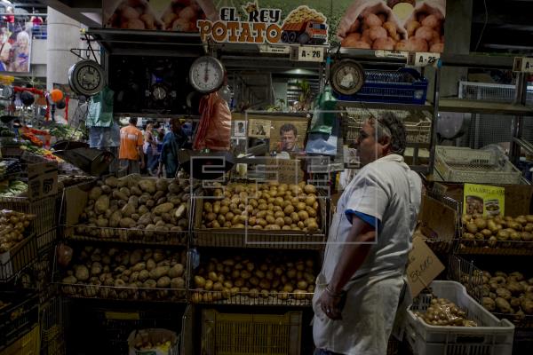 Sube 66,6 % el salario mínimo en Venezuela hasta los 3,71 dólares mensuales